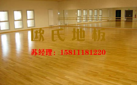 舞臺木地板安裝團隊的游擊隊真的實惠嗎？