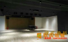 ?？跅鳂迥净@球場(chǎng)地板工廠