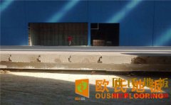 貴州專業(yè)籃球場(chǎng)地板直銷