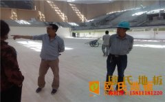 大型舞臺(tái)木地板多少錢合適